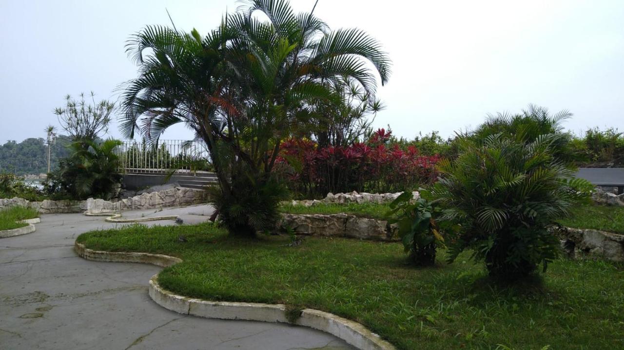 De Frente A Praia, Pe Na Areia Com Wi-fi Loftjm Com 01 Vaga De Garagem Sujeita A Disponibilidade * Santos (Sao Paulo)